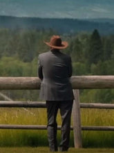 John Dutton Yellowstone Season 5 Grey Blazer